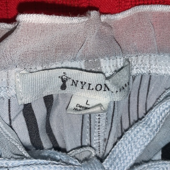 Striped Off Shoulder Blouse - Picture 2 of 7